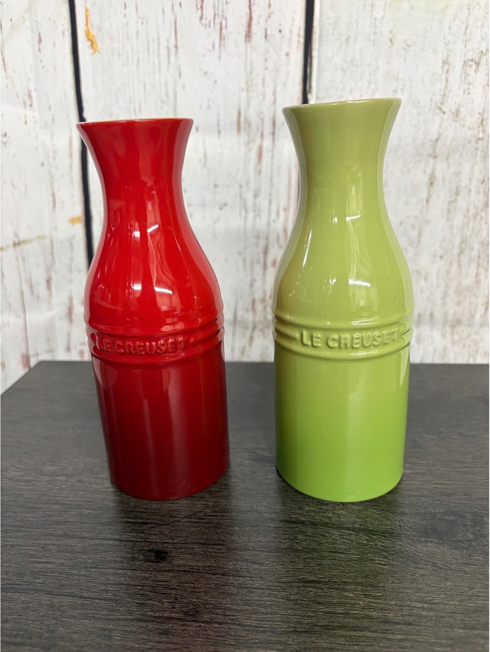 Le Creuset Stoneware Set of Two 350 ml Ombré Water Carafes in Cerise and Palm